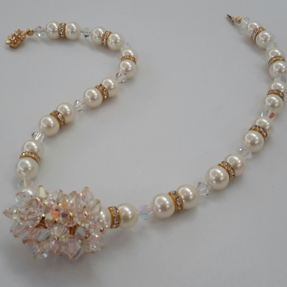 NWT Pearl Statement Necklace Set - Picture 8 of 9